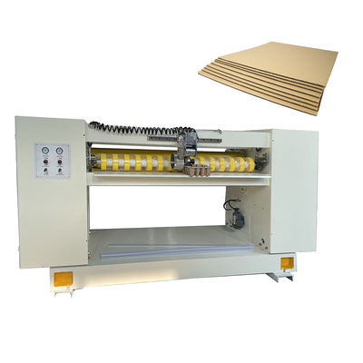 La chaîne de production du carton 2200 ondulé OR a découpé la machine