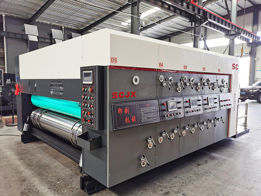 Machine d'impression ondulée de Flexo de carton de fer de fabrication de cartons de pizza 380V
