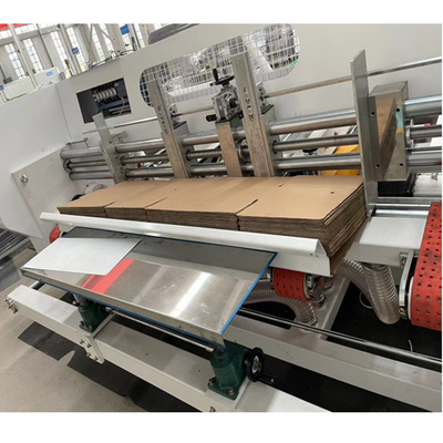 Alimentation automatique d'aspiration de vide de Gluer 1000mm de dossier de boîte de carton