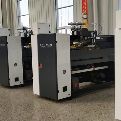 Capacité élevée piquante de machine d'acier inoxydable de boîte réglable de carton