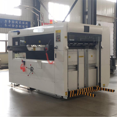 L'OEM a utilisé la machine de découpage 1300x980mm de carton ondulé automatique