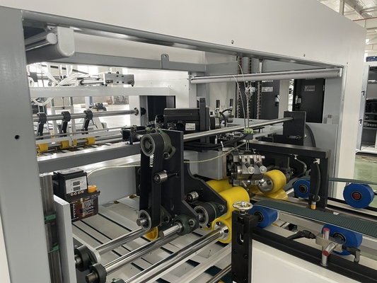 Épaisseur automatique de l'agrafeuse 0.1-2mm de Gluer du dossier 2500KG
