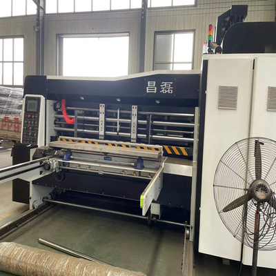 Machine d'impression ondulée de Flexo de carton de contrôle de PLC d'OIN avec rainer l'empileur de découpage