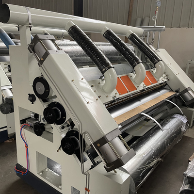 Le visage simple de chauffage de vapeur a ridé la largeur fonctionnante de la machine 2000mm