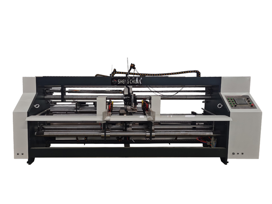 Le double piquant de carton ondulé de grande taille semi automatique couvre clouer la machine