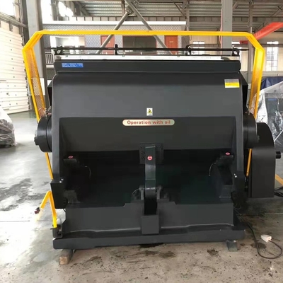 La machine se plissante 1500 et de découpage manuelle meurent coupeur pour le manuel de découpage de machine de carton en cuir