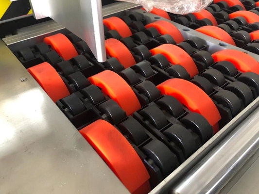La boîte se plissante et de découpage ondulée de carton de machine meurent coupeur