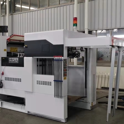 Machine se plissante automatiquement et de découpage à grande vitesse avec le dépouillement