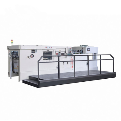 L'OEM a utilisé la machine de découpage 1300x980mm de carton ondulé automatique