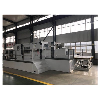 Machine de découpe automatique de carton ondulé hydraulique PLC avec rainage et découpe à 5000 pièces/heure pour machine de découpe de boîtes en carton ondulé