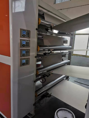 Type 1400mm de Gerun 1400 chaîne de production de carton ondulé de quatre couches