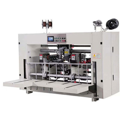 Machine piquante de boîte automatique de carton de PLC avec le double moteur servo