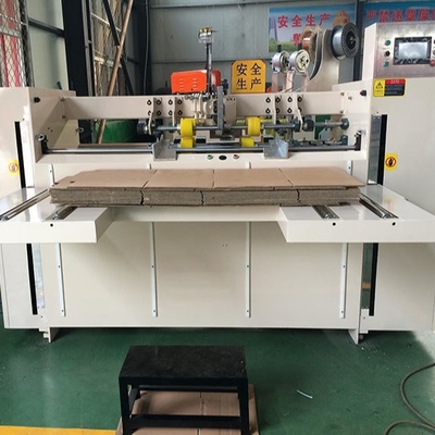 Machine piquante de boîte de carton de feuille simple de 5 plis pour agrafer ondulé de boîte