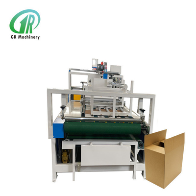 Le PLC a commandé le dossier de 200mm collant la tension 2800mm de la machine 380V/220V