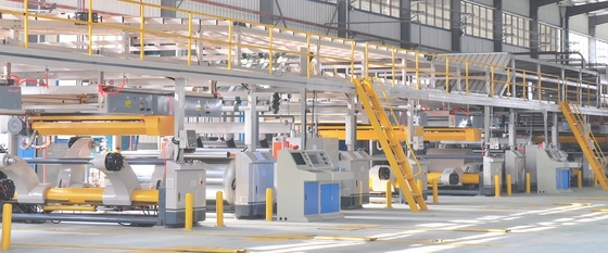 chaîne de production automatique de carton ondulé de 380V 50HZ garantie de 1 an