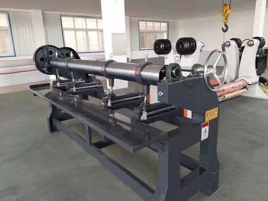 Machine à fente rotative ondulée manuelle à quatre maillons
