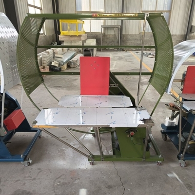 Machine de fixation semi-automatique utilisée pour les cartons en carton