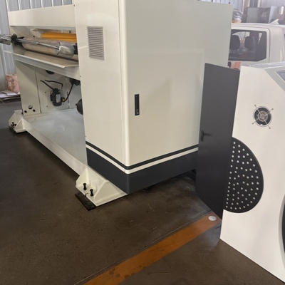 NC Coupeurs de couteaux hélicoïdaux pour les lignes de production de carton ondulé