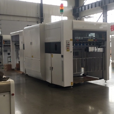 Coupe 1320-1520 mm machine à découper sous pression pour couper 200-2000g de carton