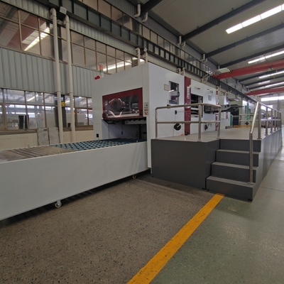 Machine de découpe automatique de précision de 1300 mm pour la découpe du carton ondulé