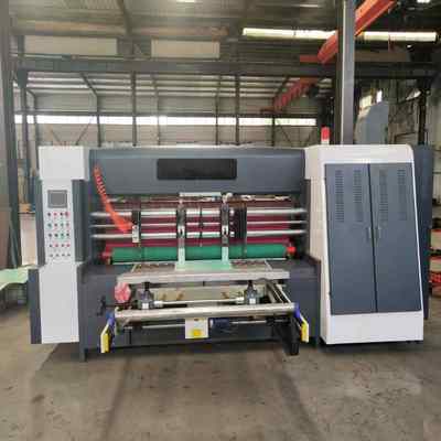 Machine à fermeture rotative ondulée à commande électrique pour min. taille de feuille 400 mm x 600 mm et max. vitesse mécanique 150 m/min