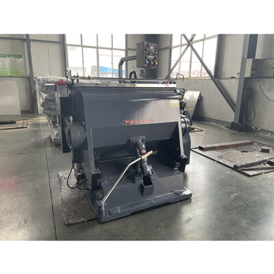 Machine à découper à la matrice de carton ondulé de 7000 kg avec vitesse de coupe de 4800 à 8000 feuilles par heure