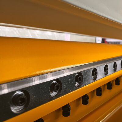 Machine de découpe NC de 1800 mm pour ligne de carton ondulé, coupeuse hélicoïdale