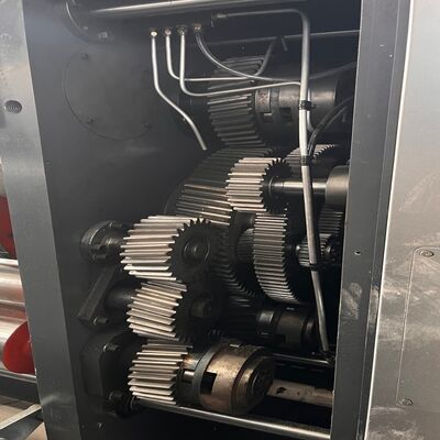 Machine d'impression flexographique en carton ondulé à double fente rotative à découpe