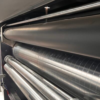 Machine d'impression flexographique en carton ondulé à double fente rotative à découpe