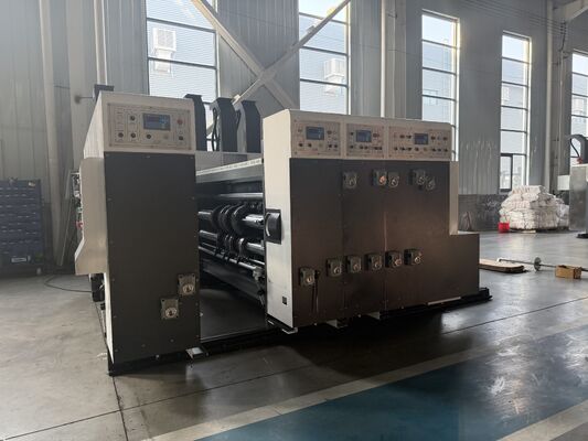 Machine d'impression en carton ondulé conçue pour fournir une impression cohérente et des temps d'installation rapides pour l'industrie de l'emballage