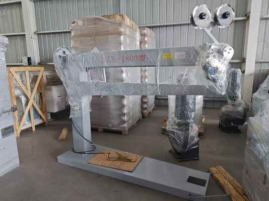 Machine de couture manuelle de carton DZX1800 avec fonctionnement en rotation constante et performance de sortie améliorée de l'emballage à 250/min vitesse d'empilage