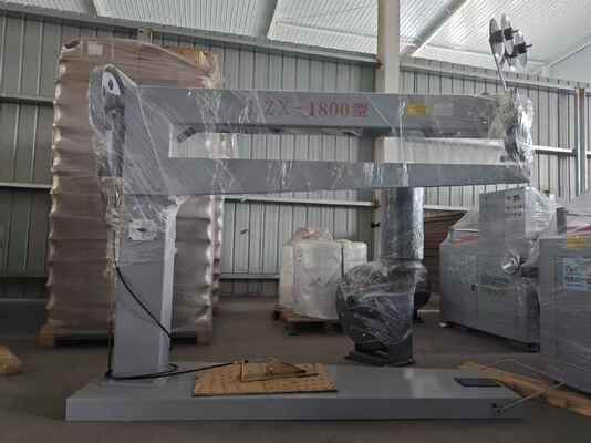 Machine de couture manuelle de carton DZX1800 avec fonctionnement en rotation constante et sortie d'emballage à grande vitesse