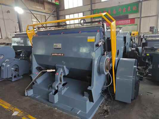 Machine de découpe semi-automatique pour cartons ondulés ML1400 avec frein à embrayage à plaque d'aspiration électrique et quatre pièces de sécurité pour une sécurité accrue