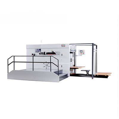 Machine à découper à la matrice de carton ondulé à plat semi-automatique avec une capacité de 4500 pièces/heure pour le creusement et la découpe à la matrice
